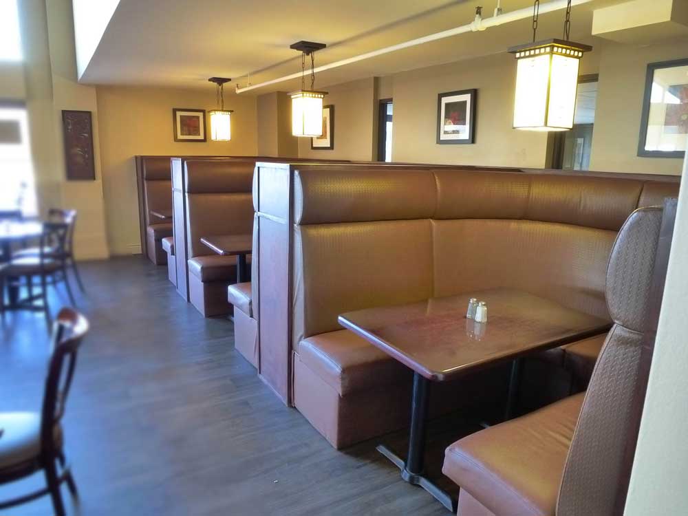Westwind's Dining-Booths