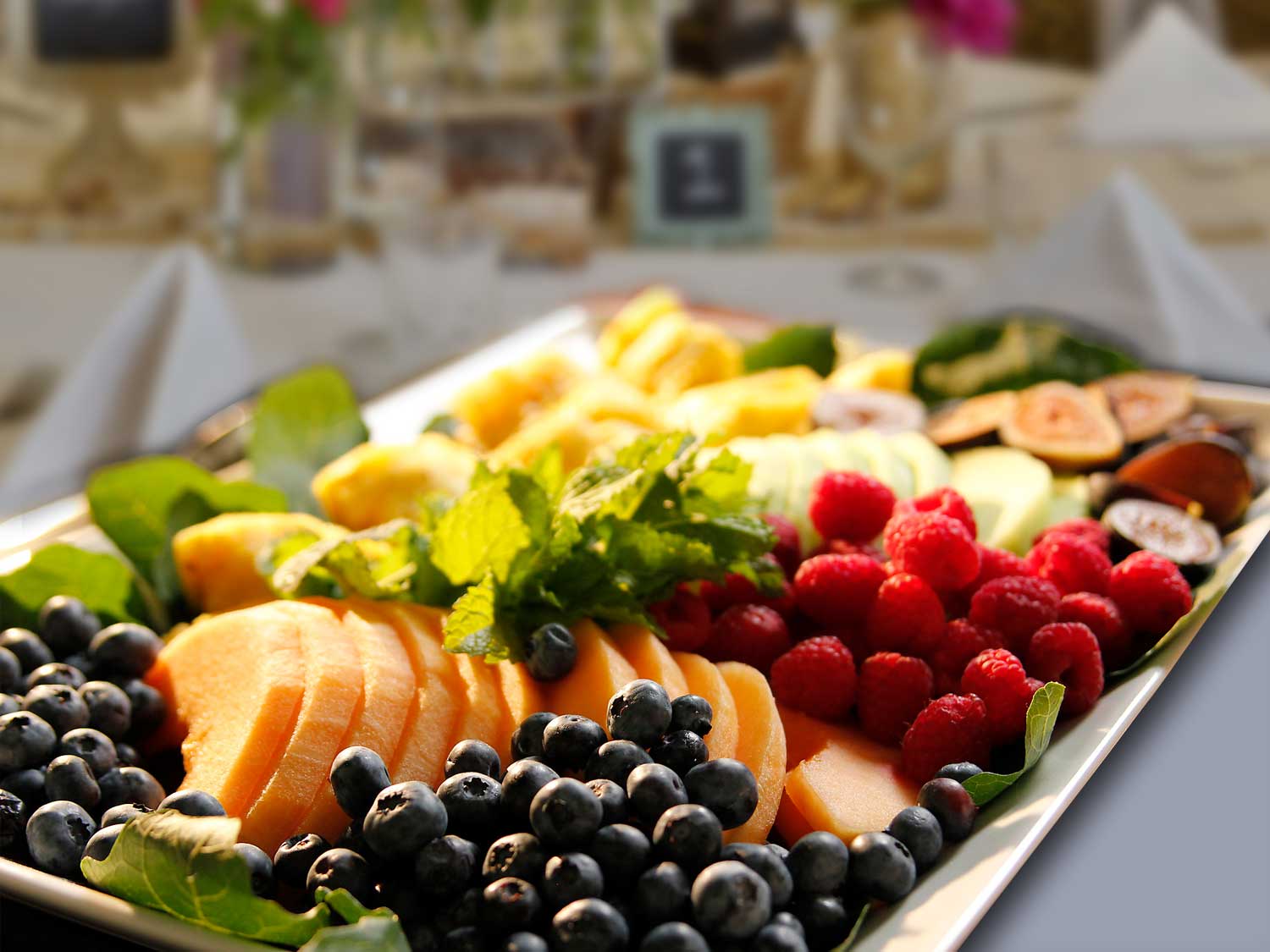 Picture Perfect Weddings in the Heritage Town of Pembroke